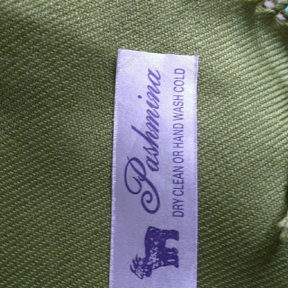Cashmere Oversized Scarf